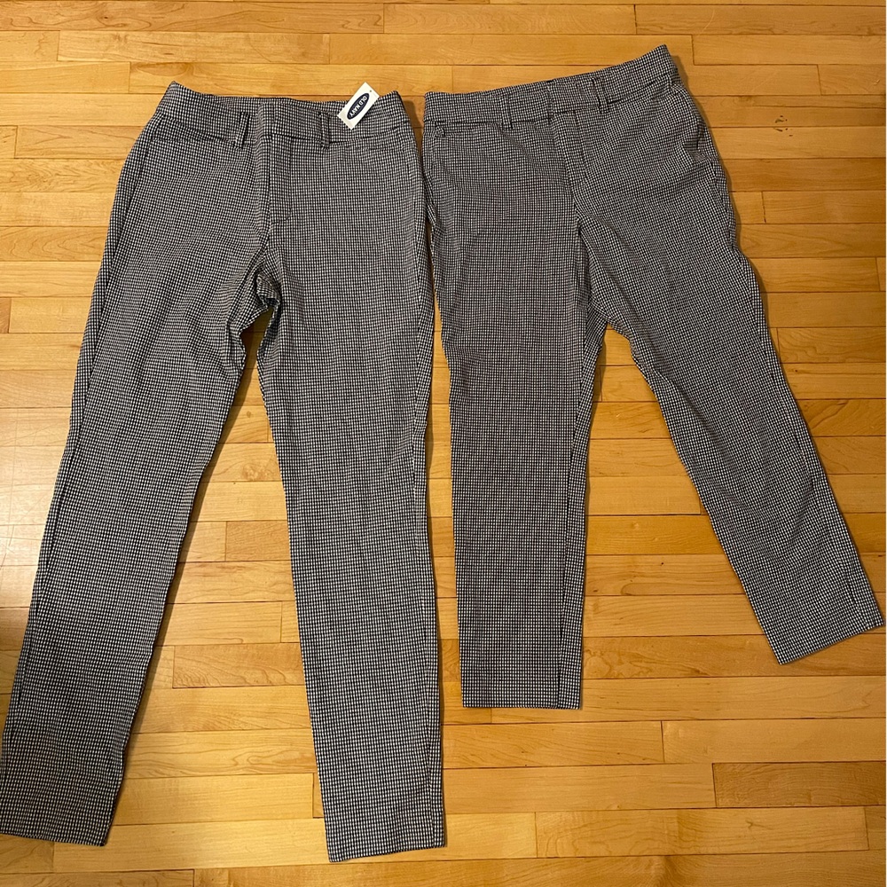 OLD NAVY Gingham Pixie Skinny Ankle Pants for Women TWO PAIRS
